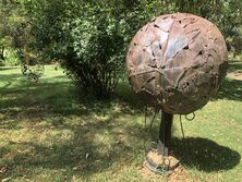 Laurie Collins Sculptor Garden